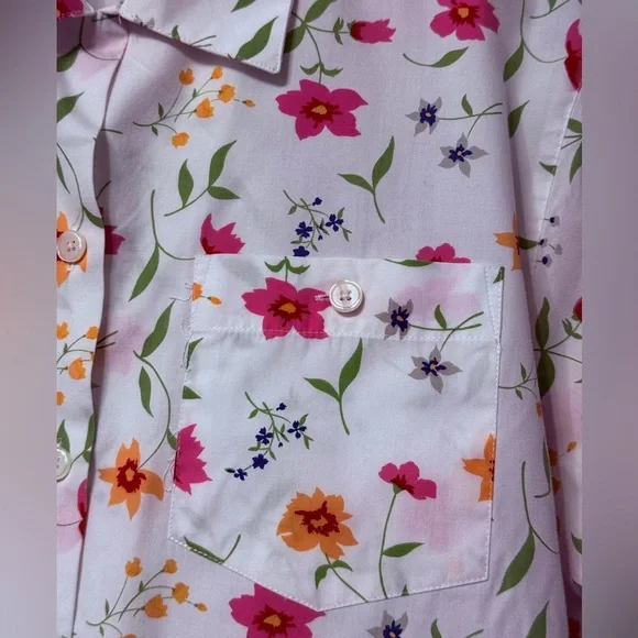 #10) Cabin Creek Wrinkle Free Floral Shirt - Picture 4 of 7